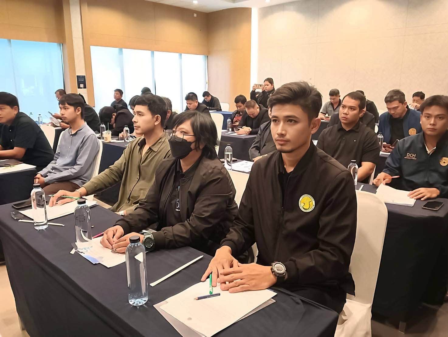 title - ส.ป.ก.อ่างทอง เข้าร่วมการประชุมปฐมนิเทศโครงการ งานจ้างสำรวจ ออกแบบ ปรับปรุงโครงการส่งน้ำและบำรุงรักษาผักไห่ จังหวัดพระนครศรีอยุธยา